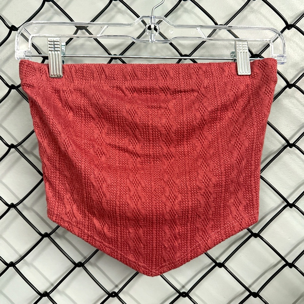 Rose knit tube top